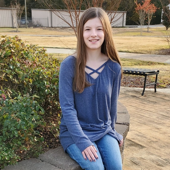 Meet your Posher, Emily - Picture 4 of 4